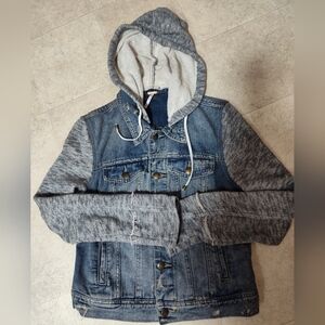 Free People Women’s Denim Jacket Size S Distressed Sweatshirt Sleeve Remove Hood